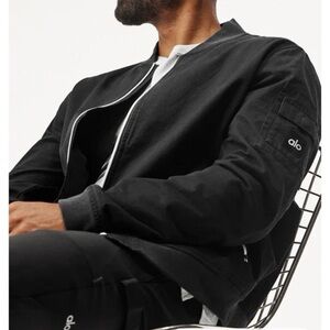ALO Yoga Men's Black Ripstock Bomber Jacket